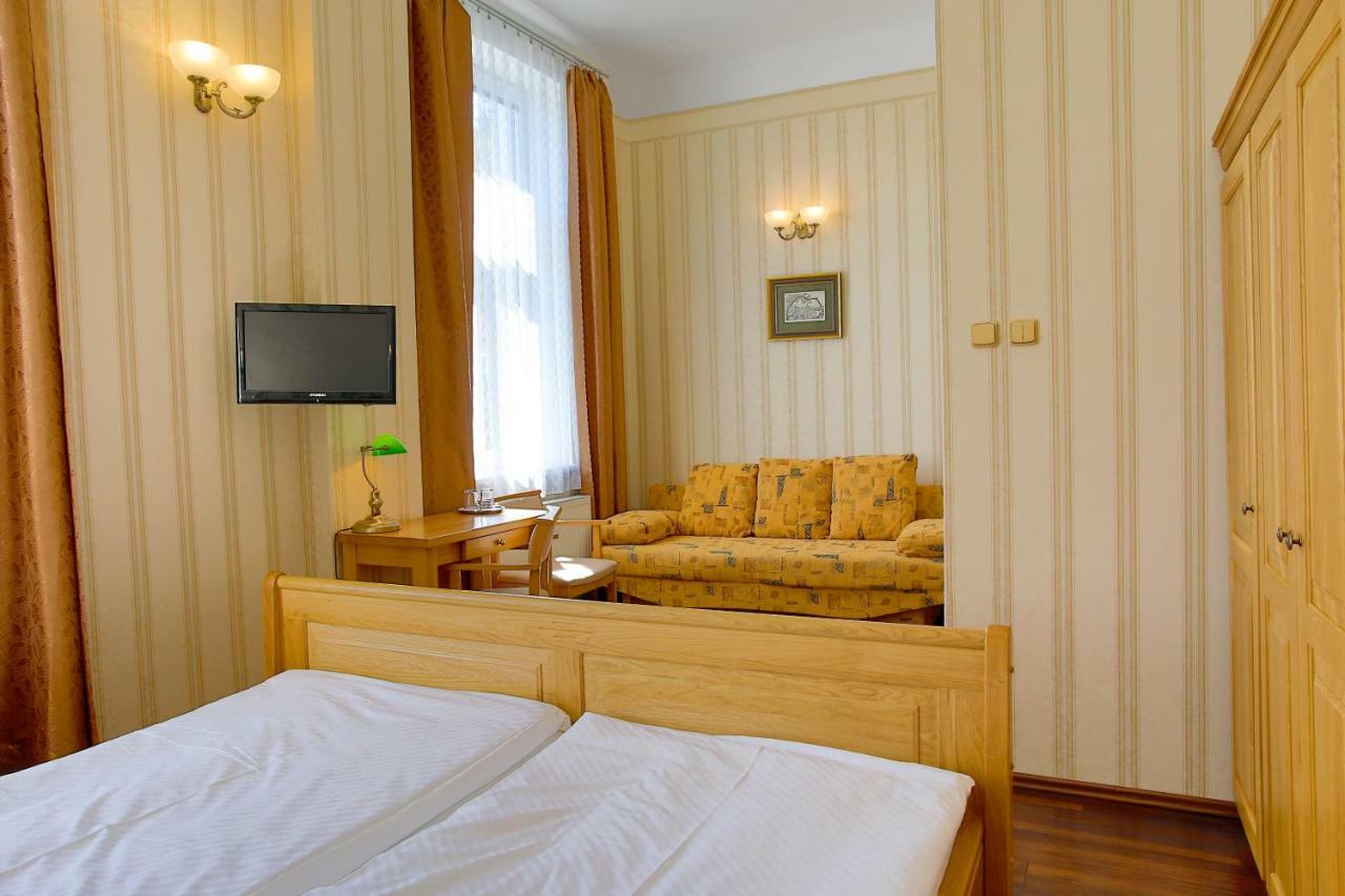 Hotel Stekl - Груба-Скала Экстерьер фото